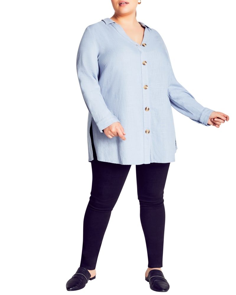 Plus size model wearing  by ARNAYORK | Dia&Co | dia_product_style_image_id:185261